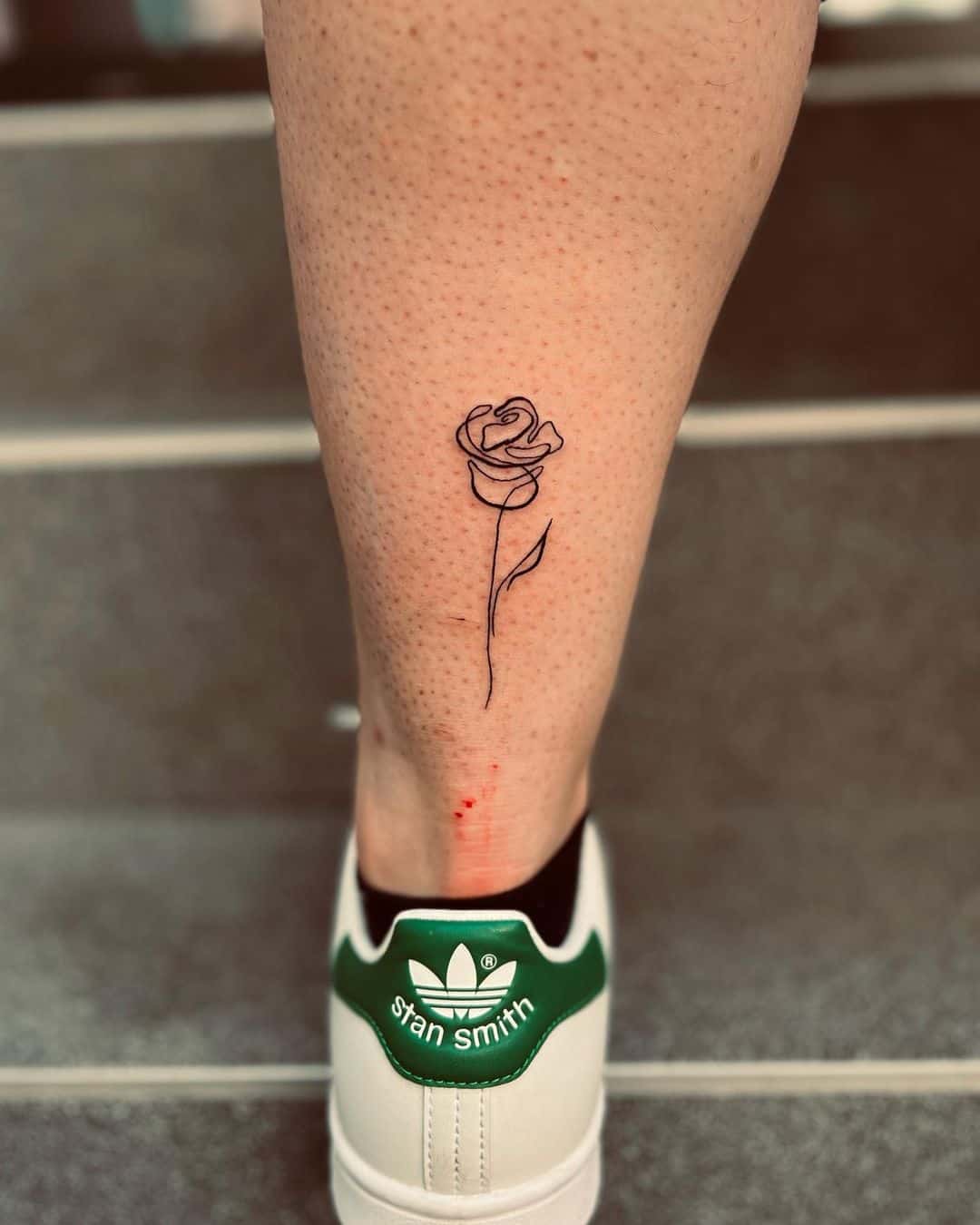10 Minimalist Tattoo Designs For Your First Tattoo - Society19 UK
