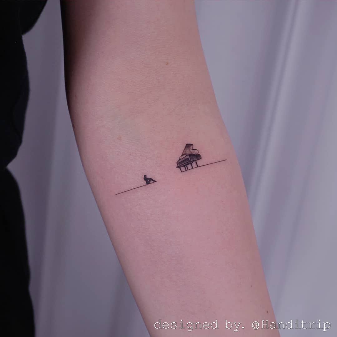 Piano tattoo by handitrip