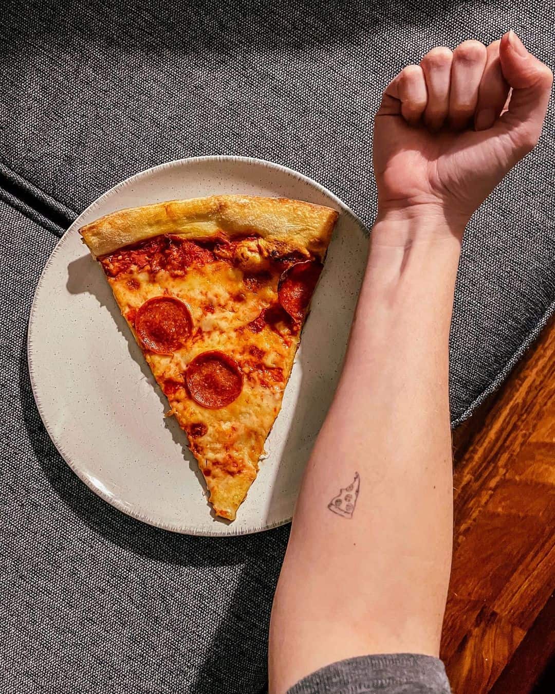 Pizza tattoo by darapollak