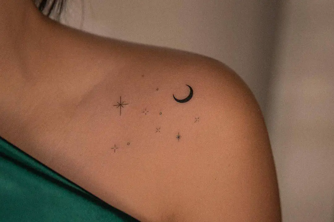 Star tattoo by richi.tats
