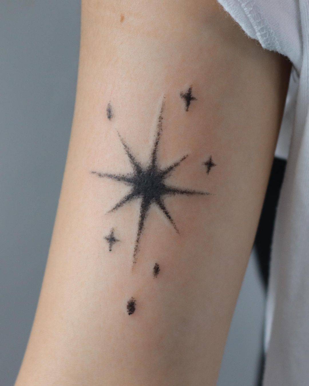 Falling Stars Temporary Tattoo 168 (Pack of 5 or 25) - Temporary Tattoo  Store