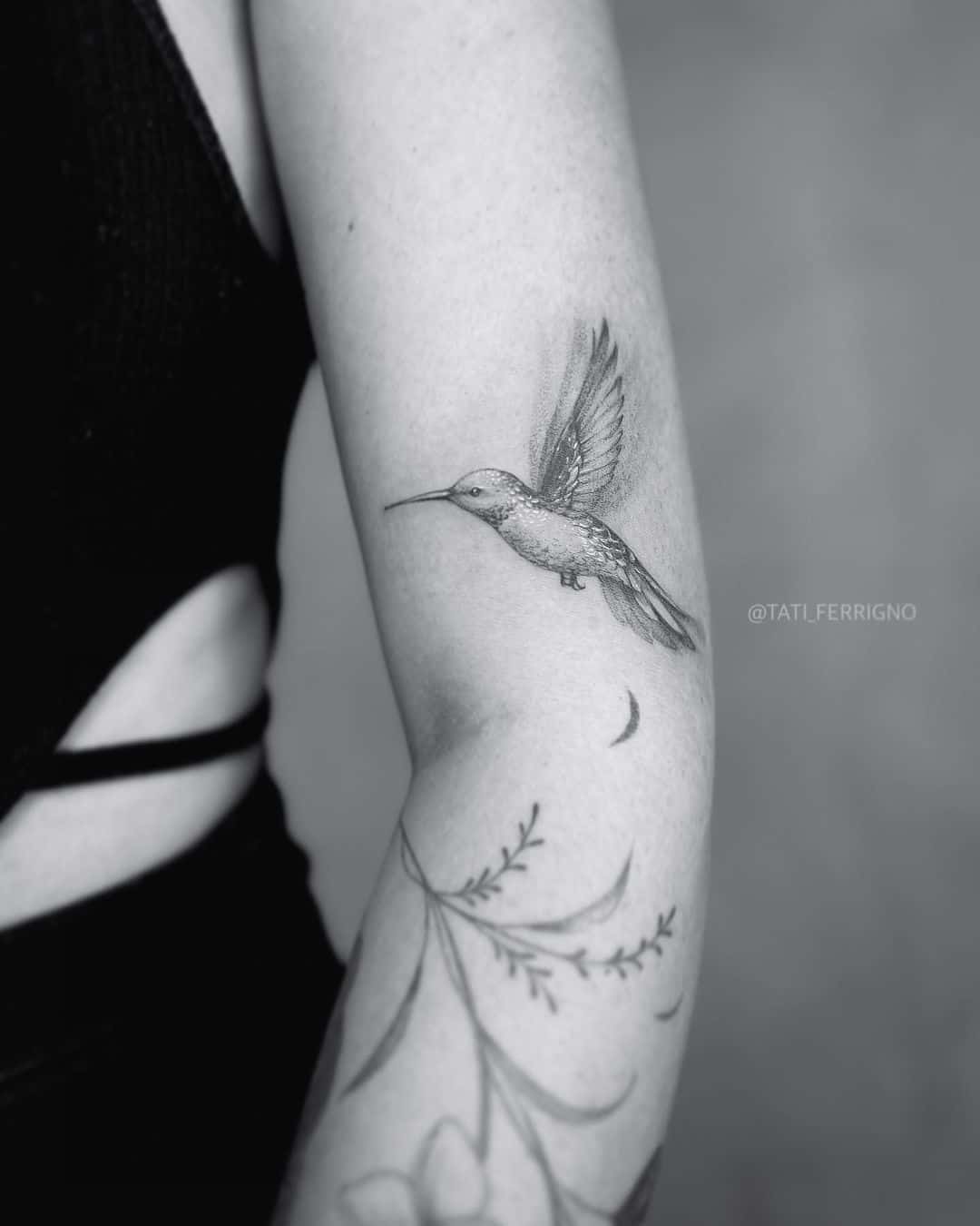 Black and white hummingbird tattoo by tati ferrigno