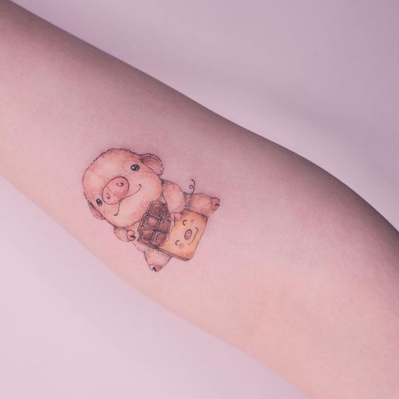 Cute pig tattoo 1