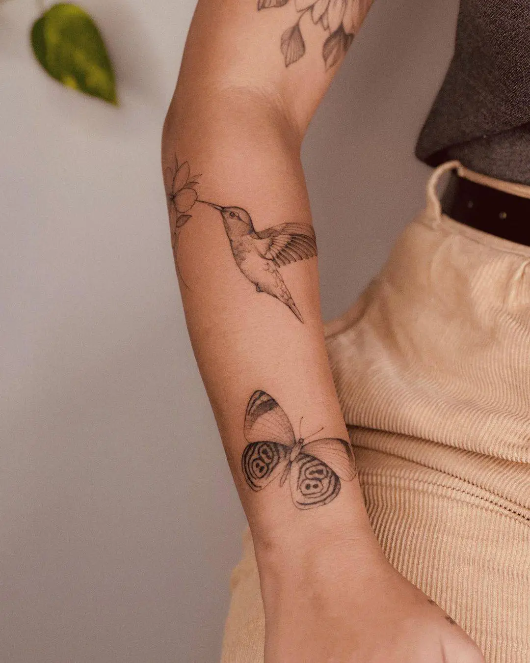Humming bird tattoo by vincioslira