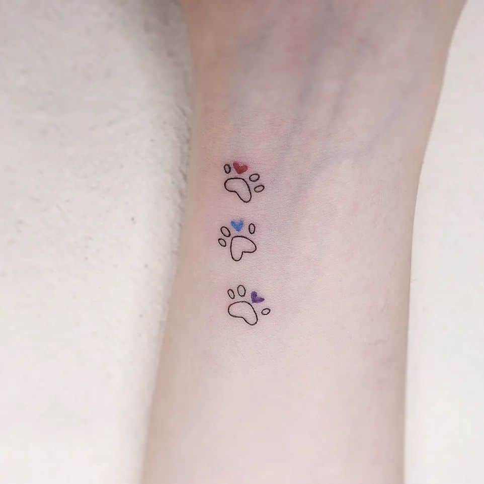 Minimalistic tattoos by gorae tattoo