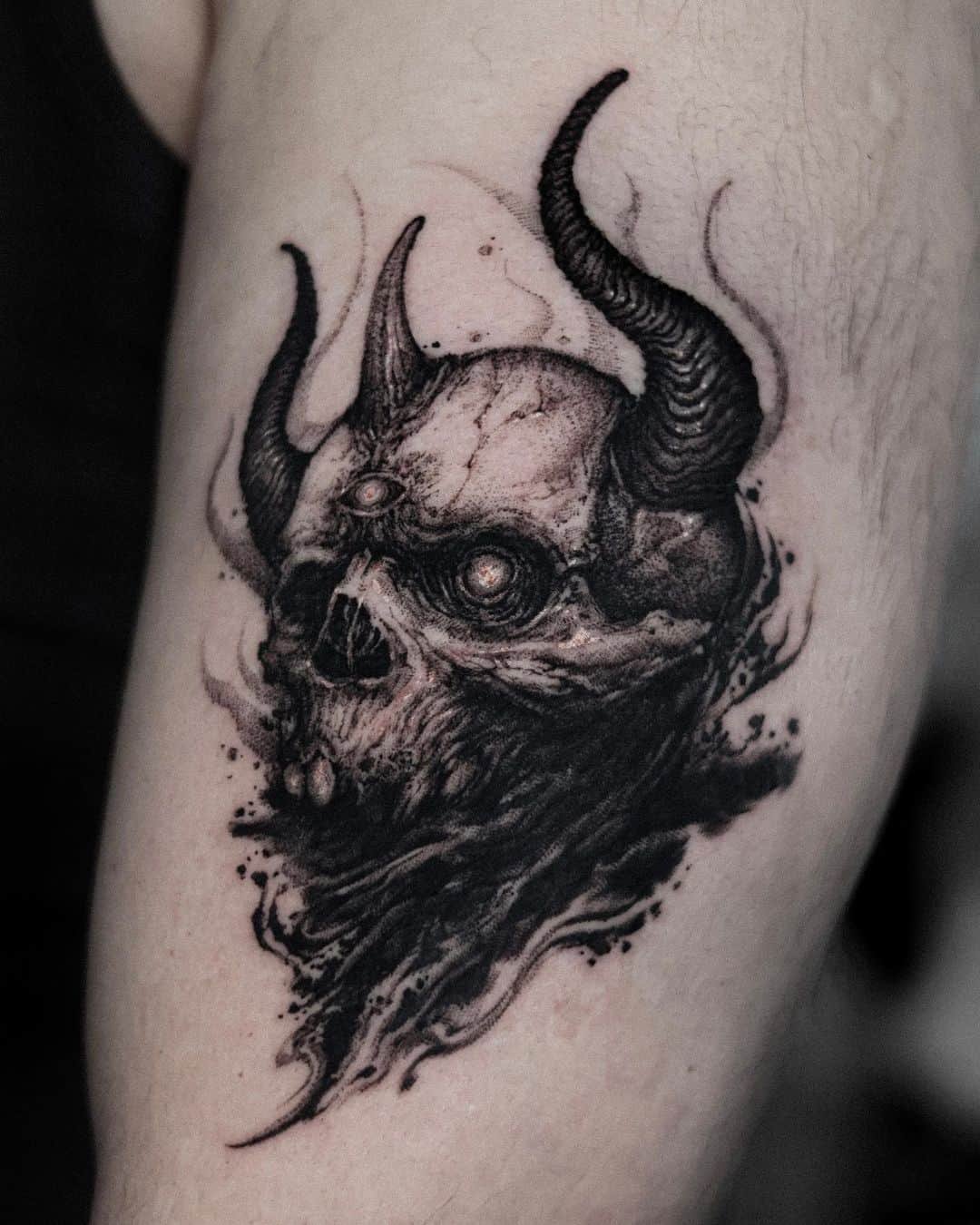 Skull tattoo by rokyeom