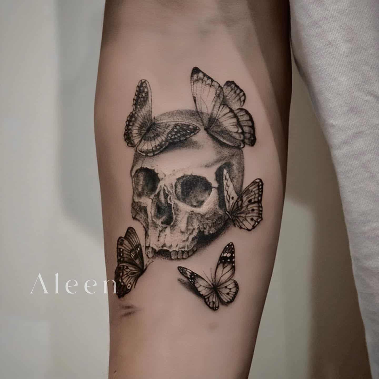 Skull tattoo design by ms aleen