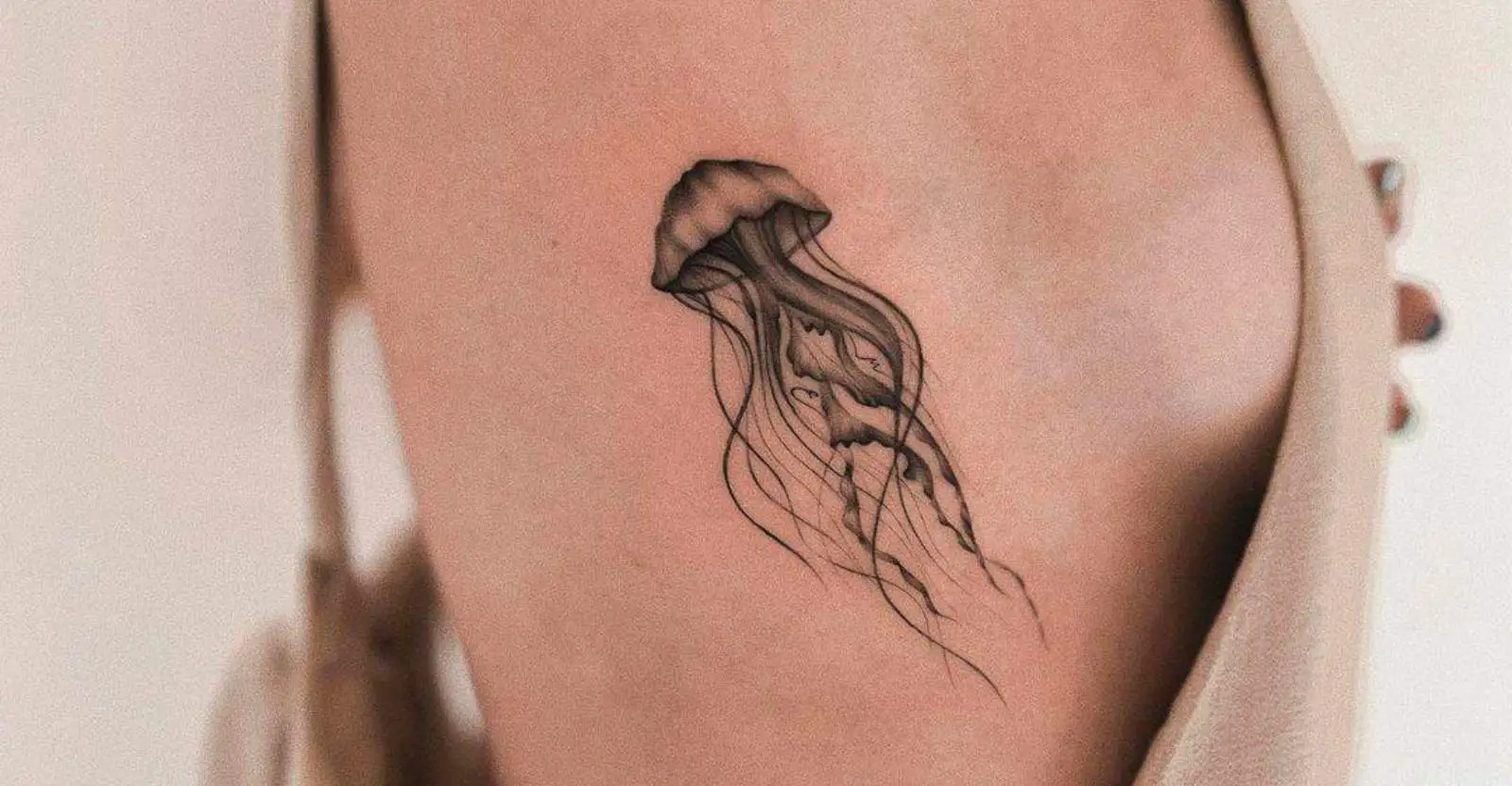 40 Magnificent Jellyfish Tattoos - TattooBlend