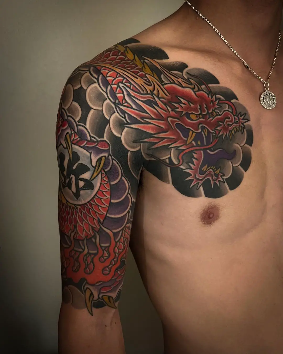 Dragon shoulder tattoo by kaigetsu tattoo