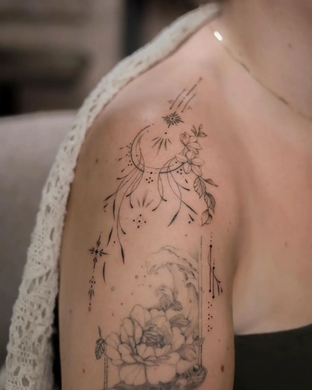 Fineline tattoo for women by the moderndayhippie tattoo
