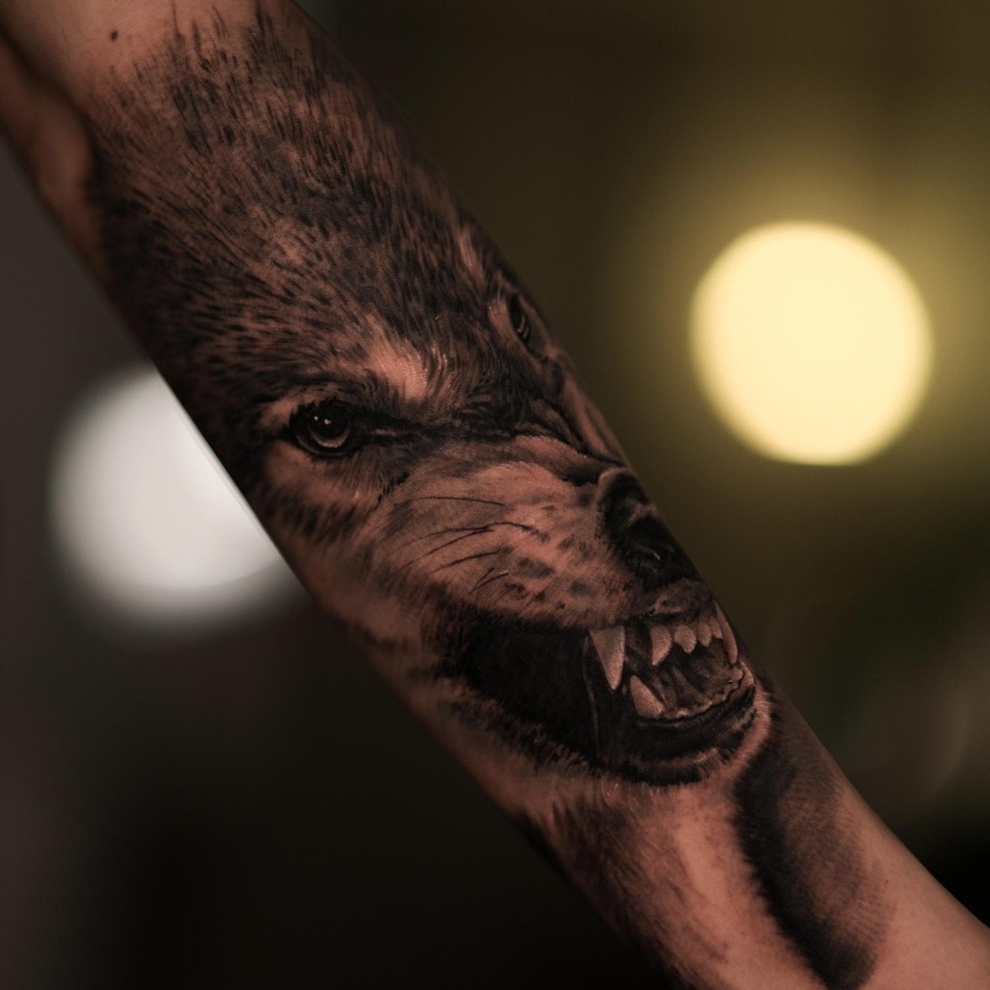 Black inked wolf tattoo for men by bbamgyebps