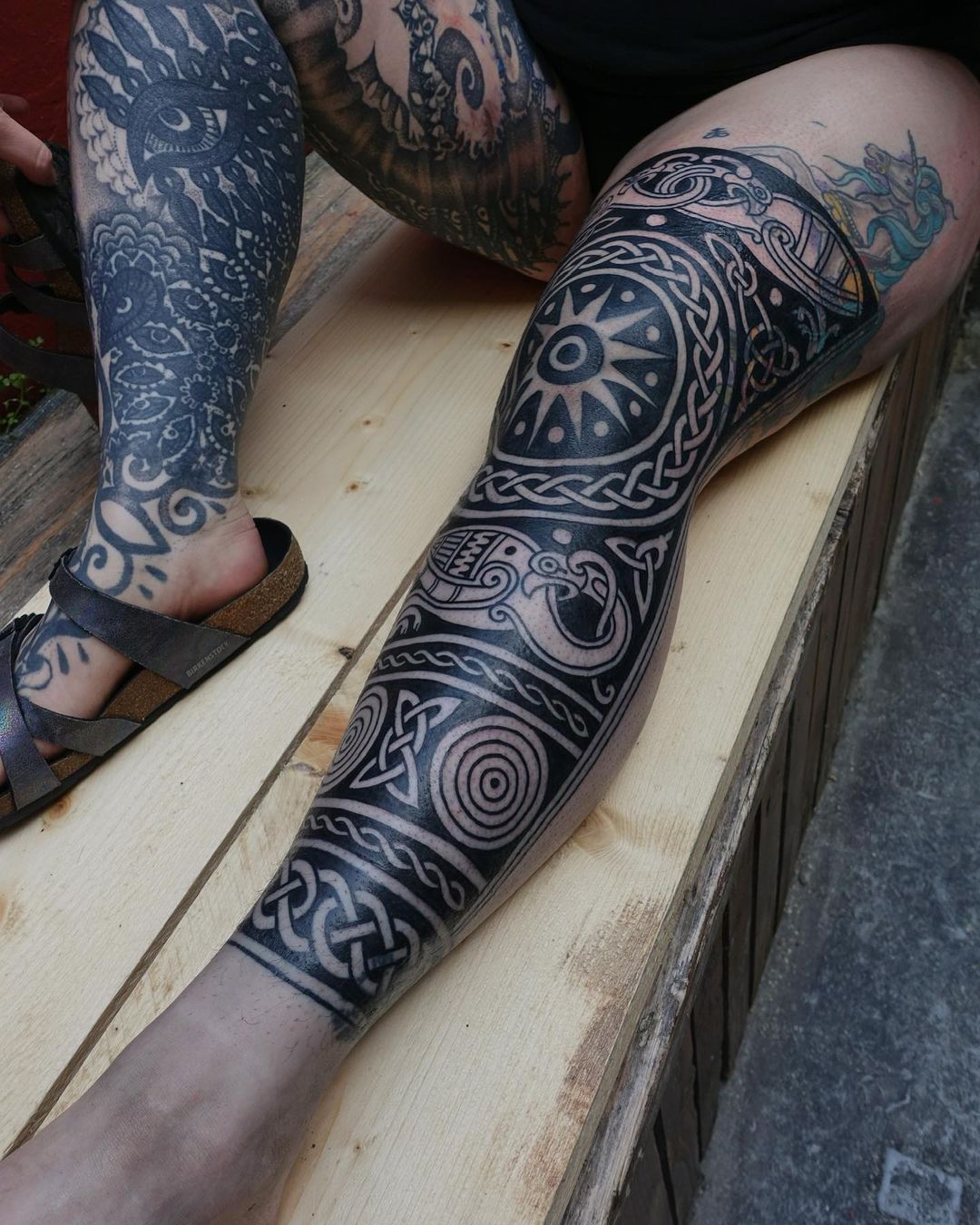 Blackwork tribal tattoo design by treubhan
