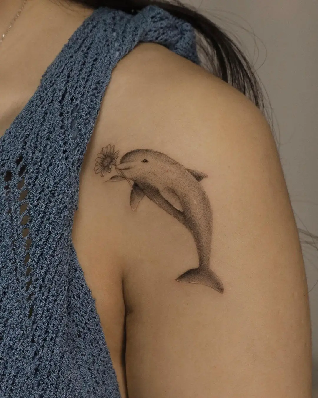 Dolphin tattoo ideas for women by hoeyeon tattoo