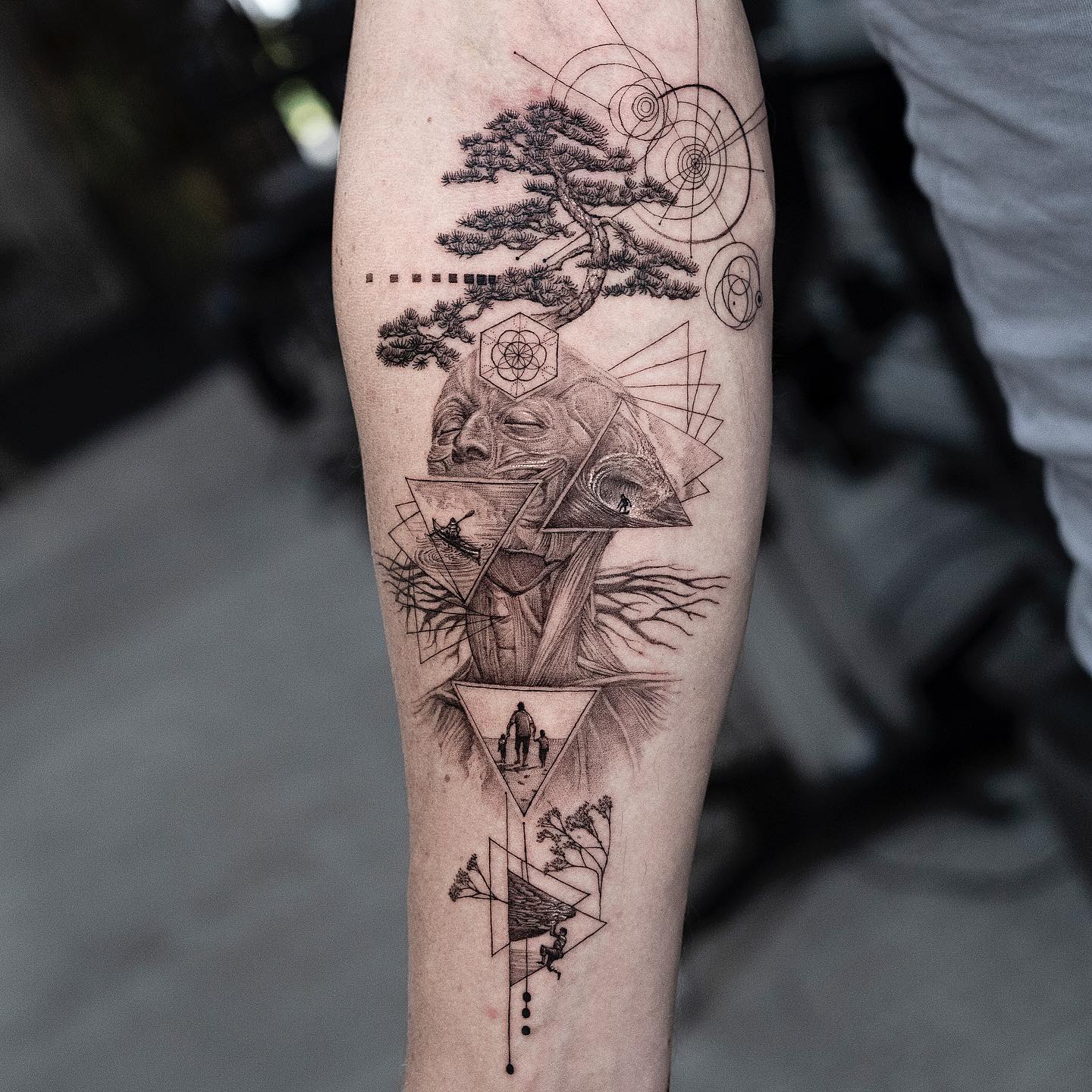 Geometric tattoo design by noma tattooer