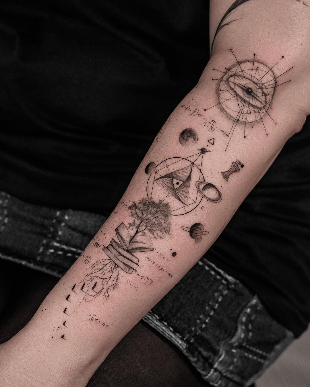 Geometric tattoo ideas by ink.carlow