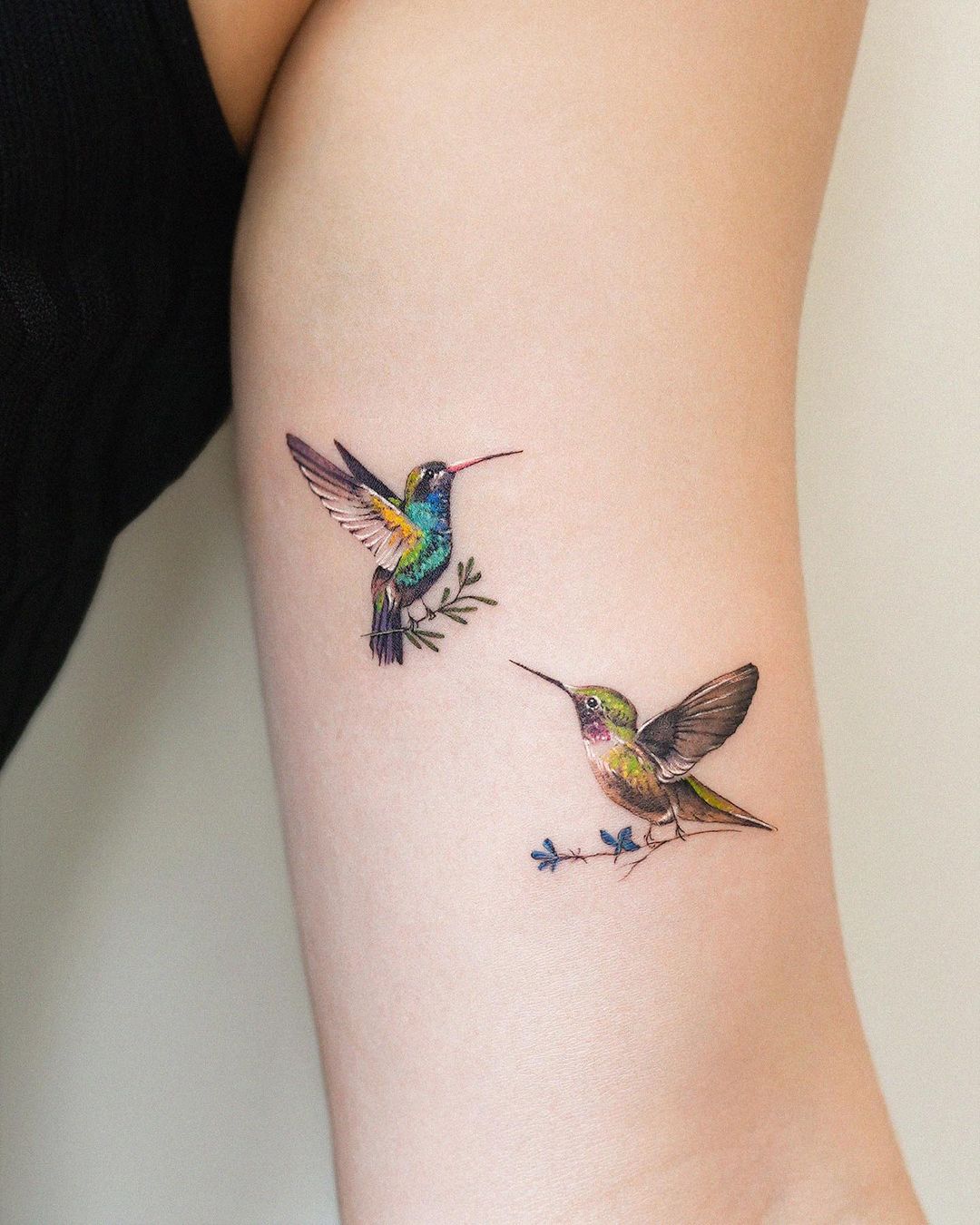 Hummingbird tattoo by hansantattoo