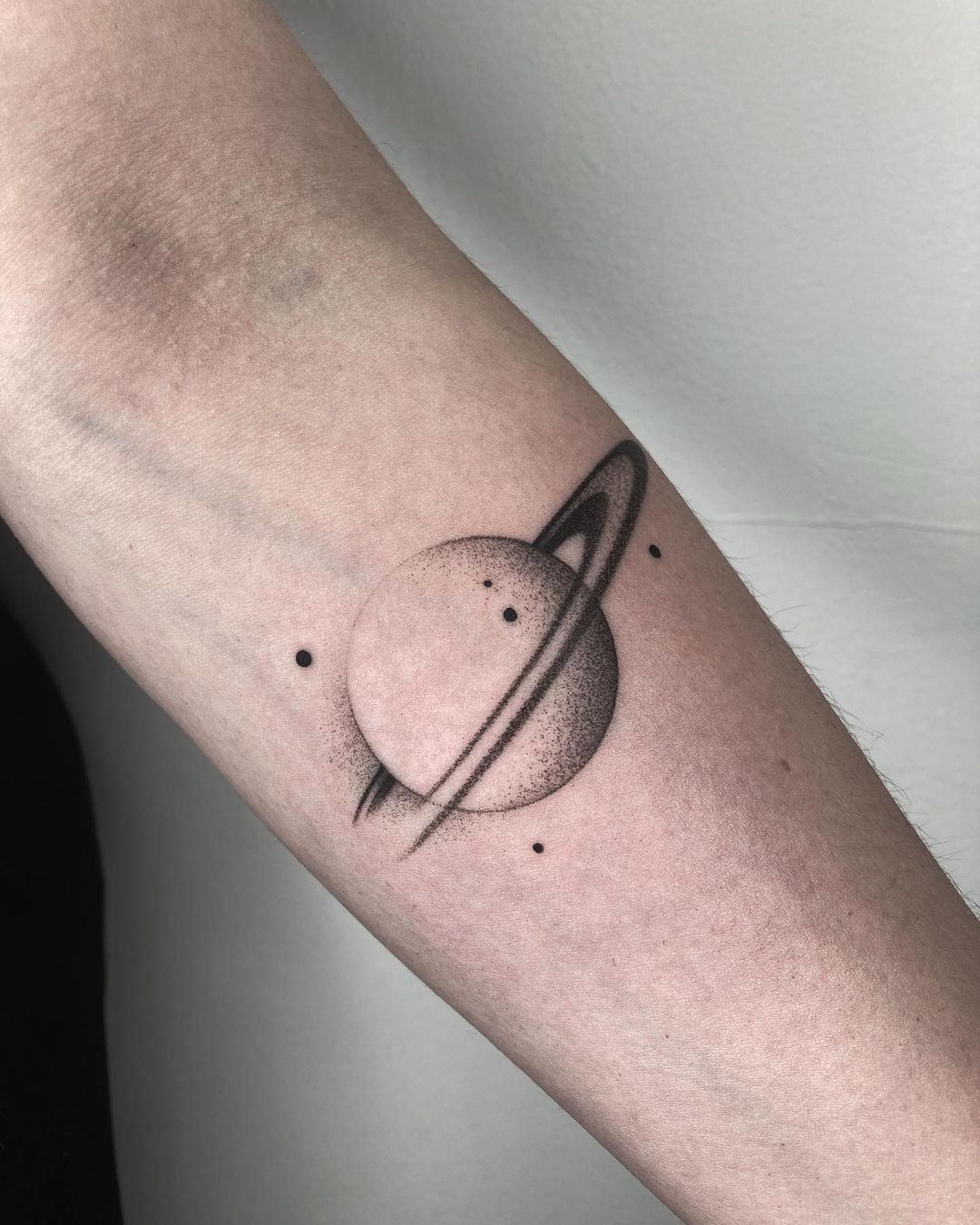 Planet tattoo by enzosw.art