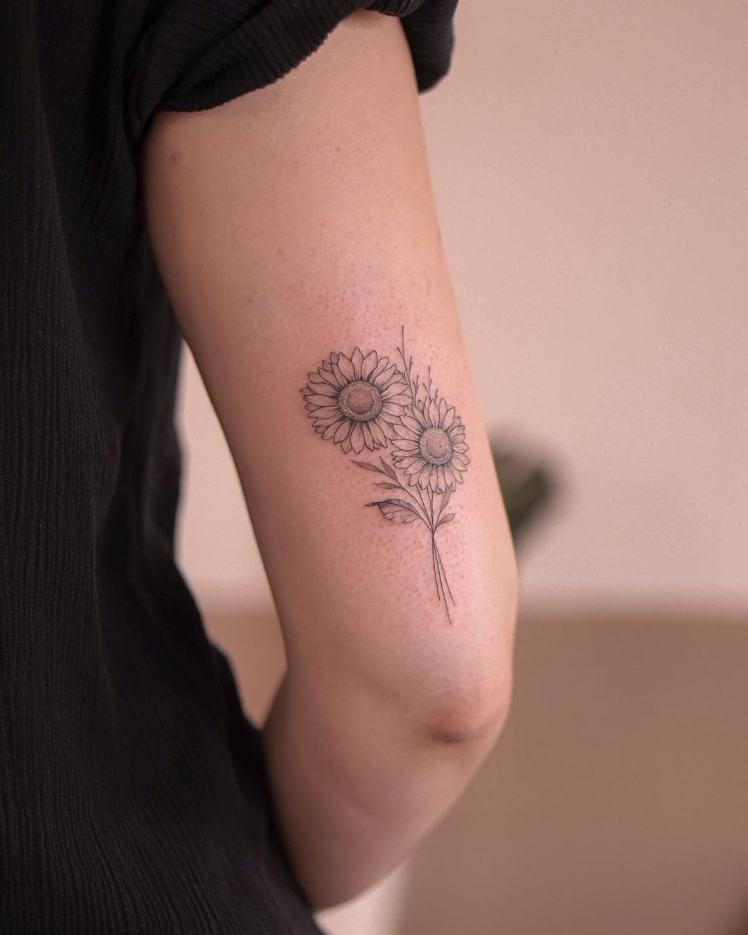 daisy tattoos by sabyminaart