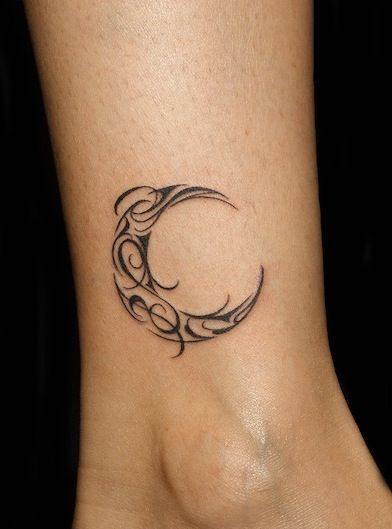 moon tattoo design 1