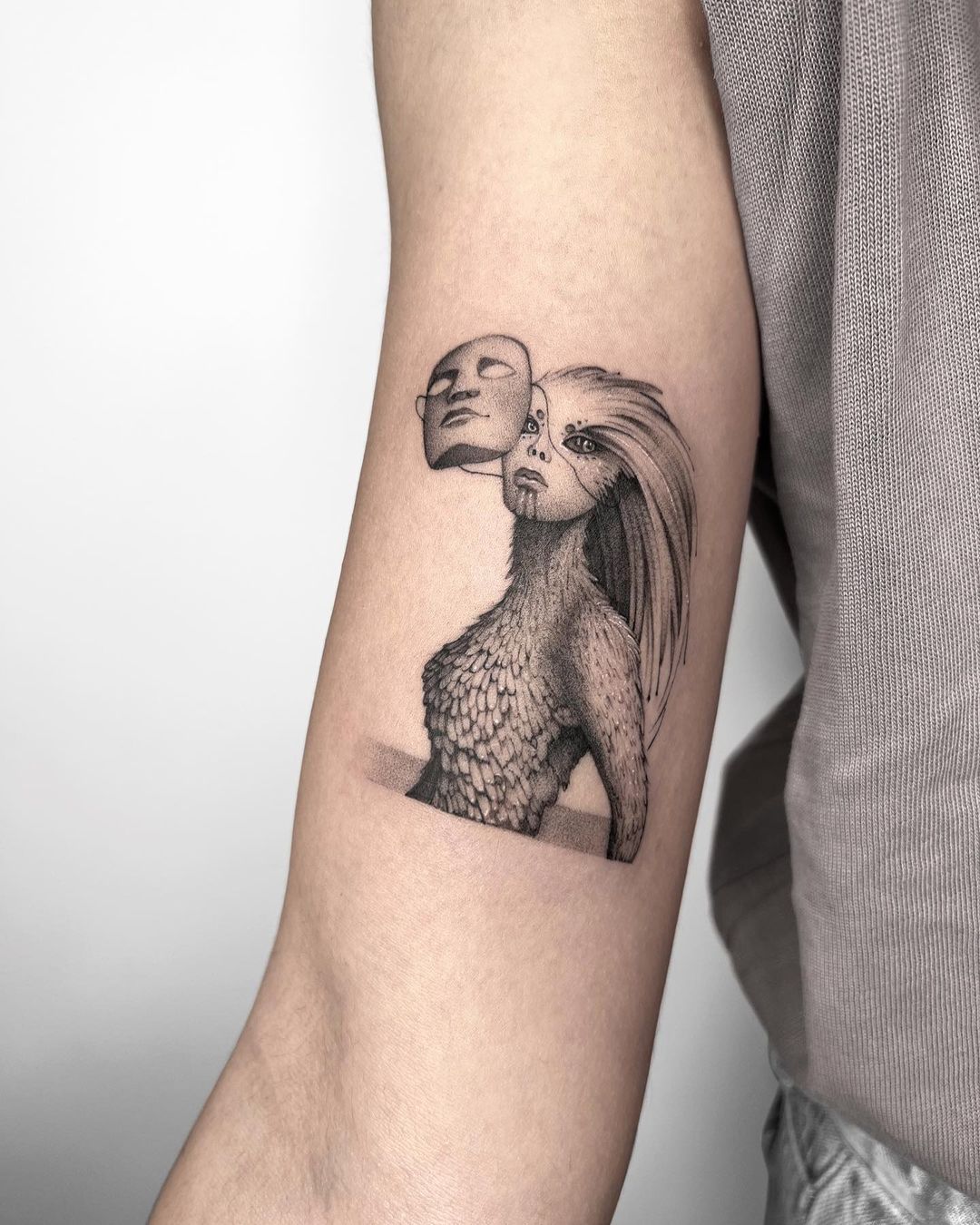 alien tattoos on arm by acra.tattoos