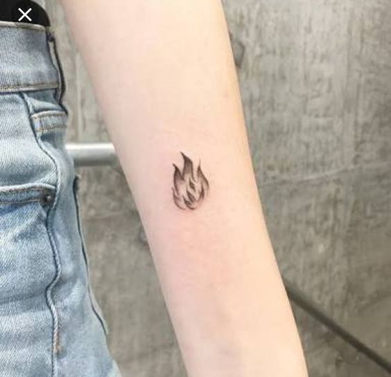Made a couple small tattoos today @goodlife.tattoo here's the little ghost  flame I made for my friend Marta | Instagram