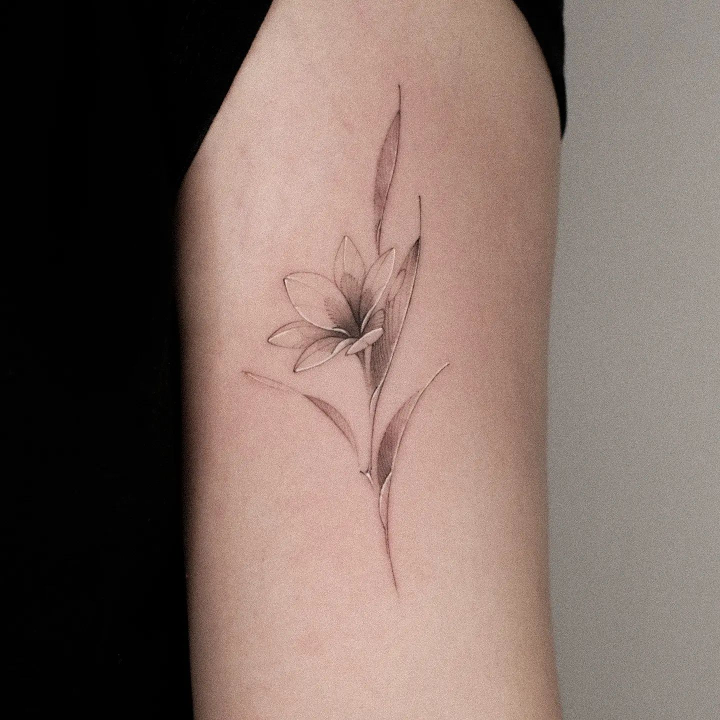 cute lily tattoo ideas by saku.tatt