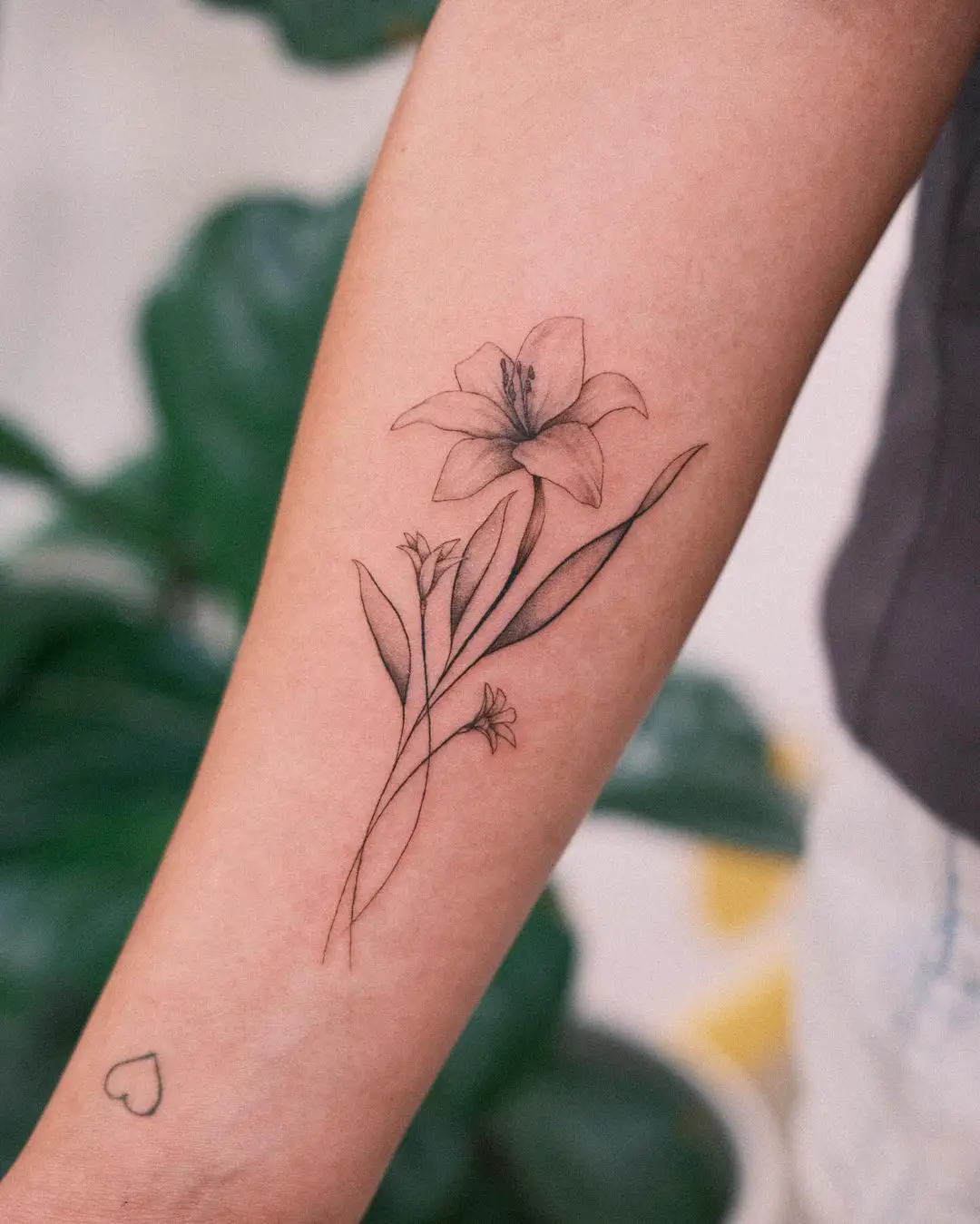 lily flower tattoo design by baronart mauro