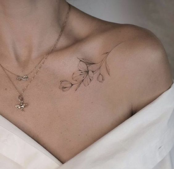lily on shoulder tattoo design