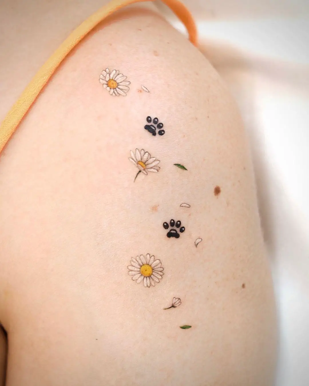 mini daisy tattoo design by nemo.tattoo