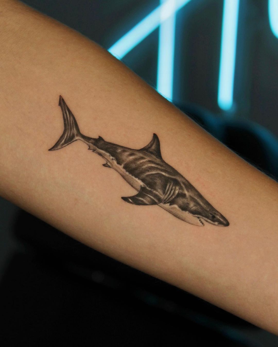 realistic shark tattoo ideas by juancahierrotattoo