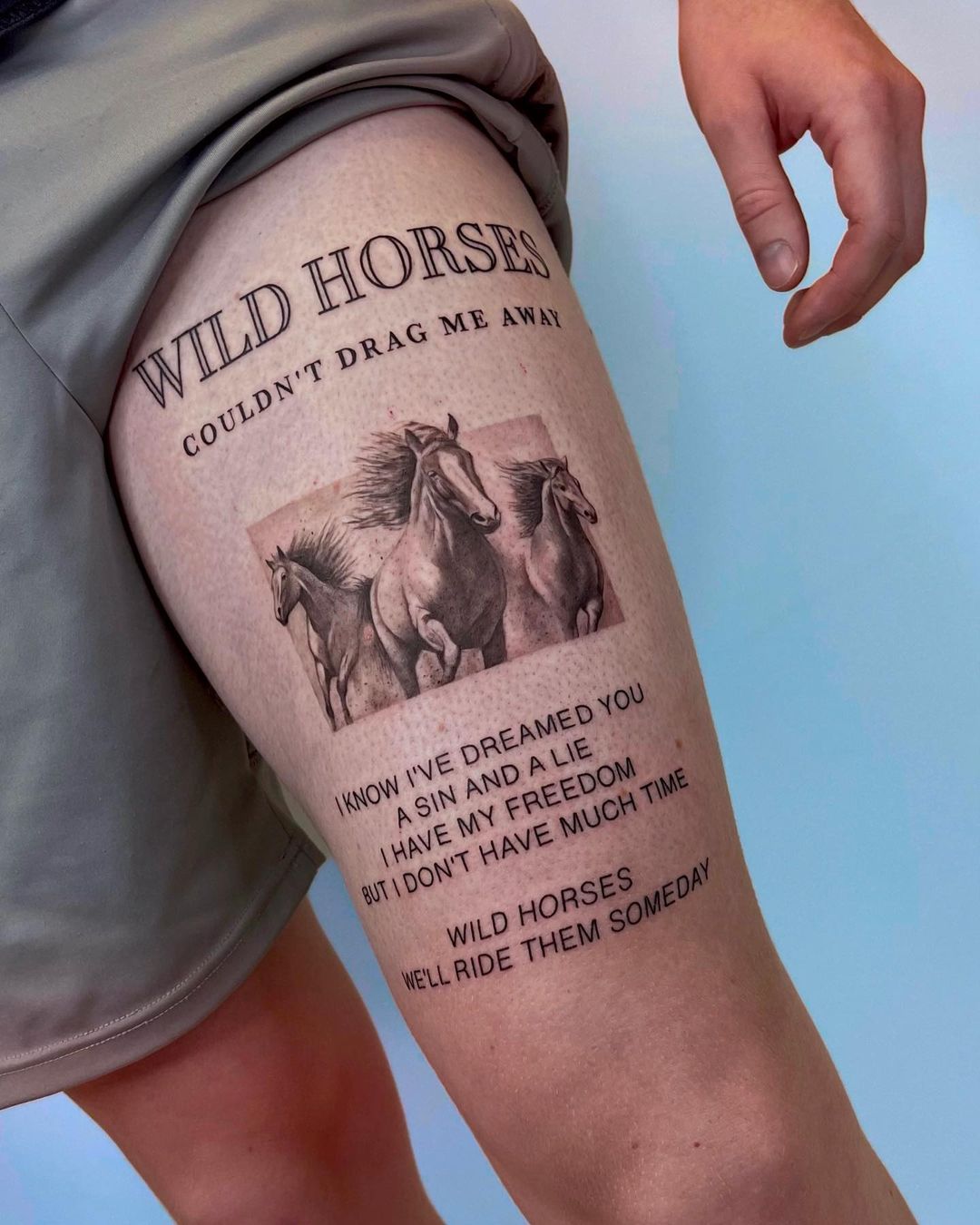 Realistic horse tattoo by poesie muette