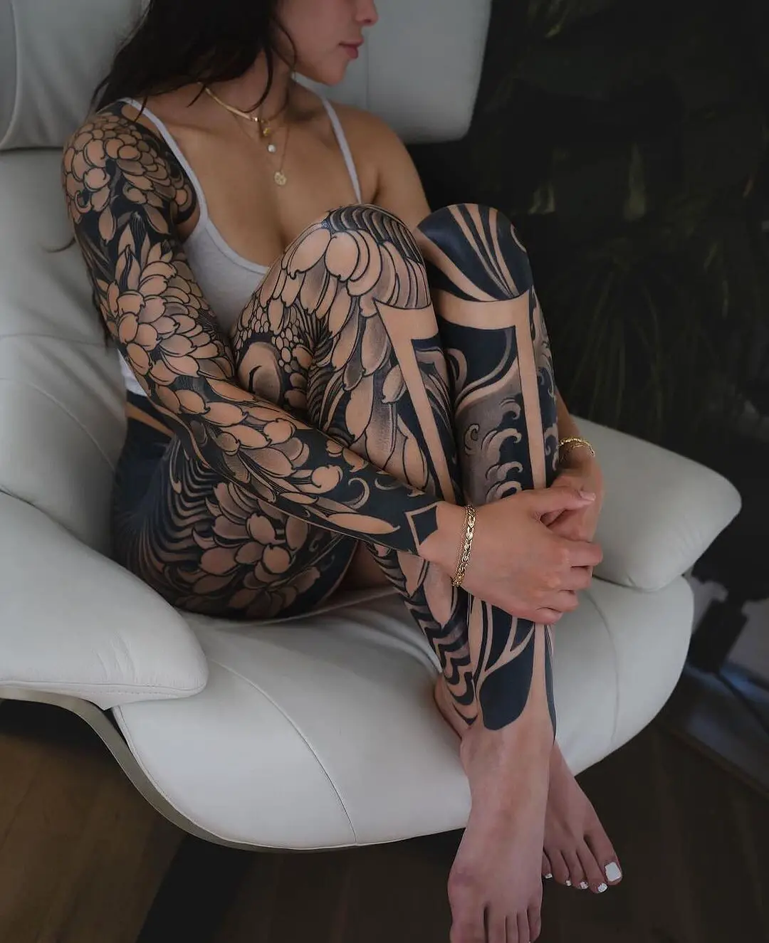 amazing leg sleeve tattoo for women by tattooassist