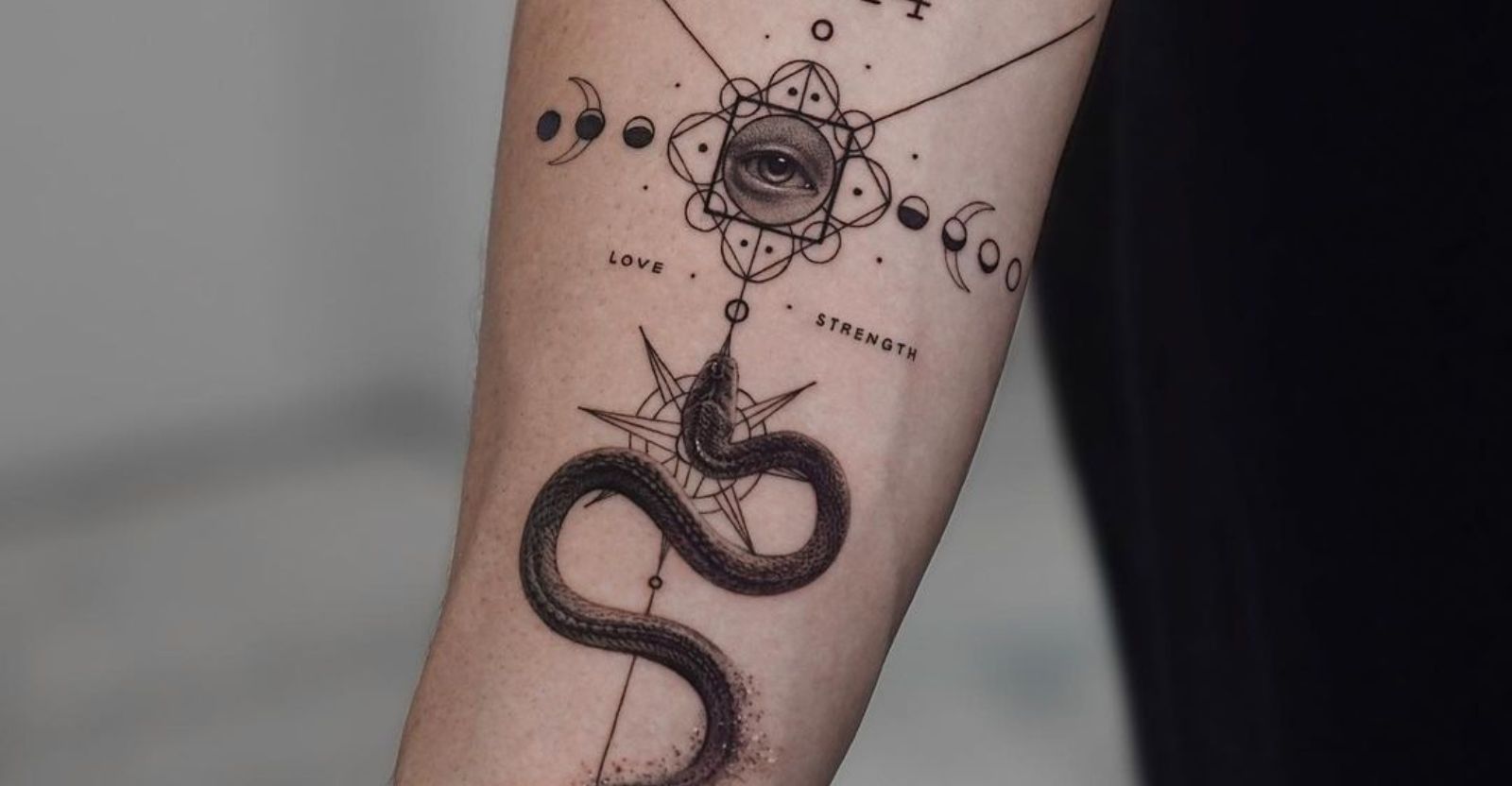 30+ Unique Arm Tattoo Ideas that are Simple Yet Have Meaning – MyBodiArt