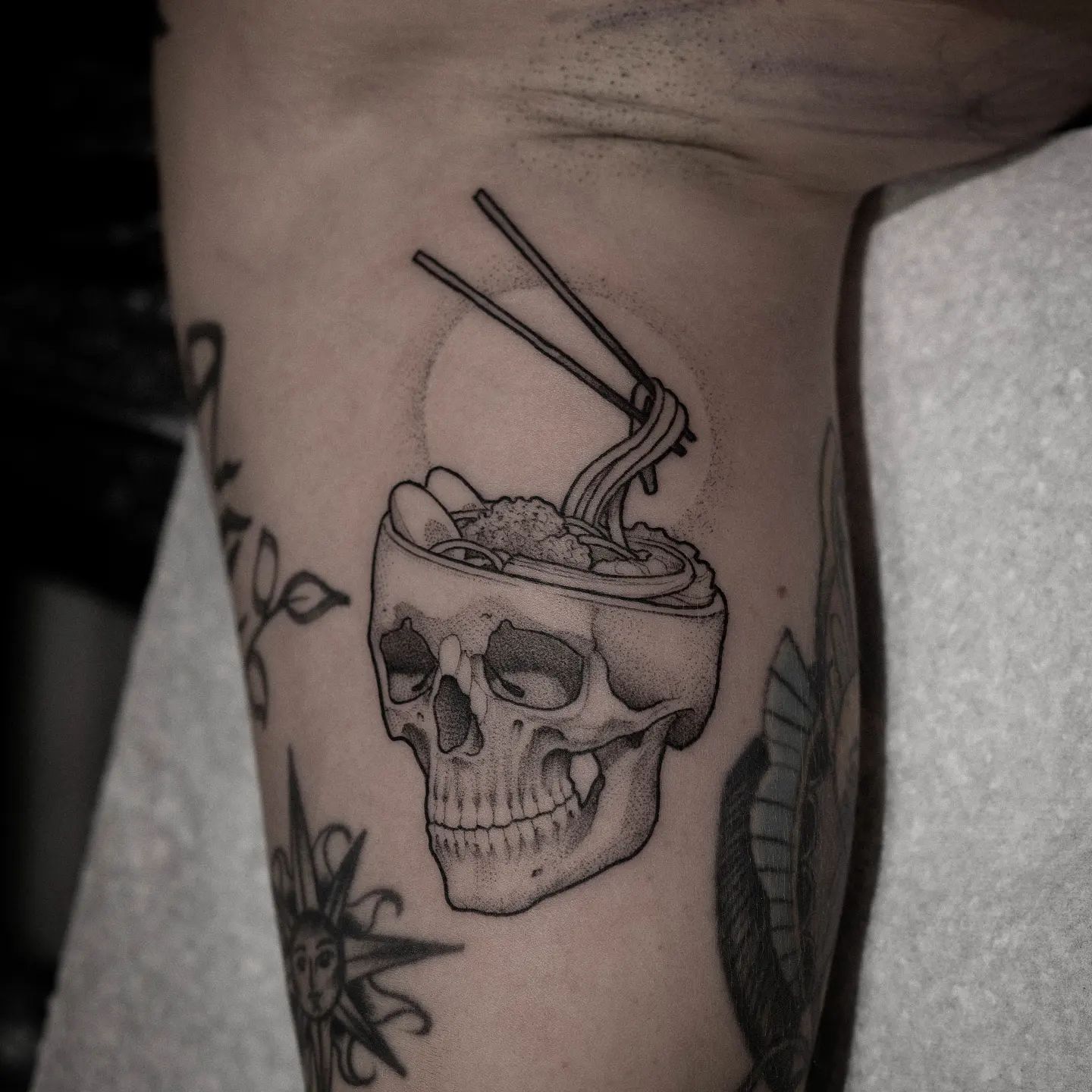 Amazing skull design for men by matt pettis tattoo