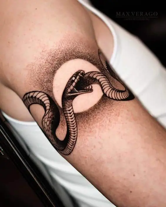 Amazing snake tattoo