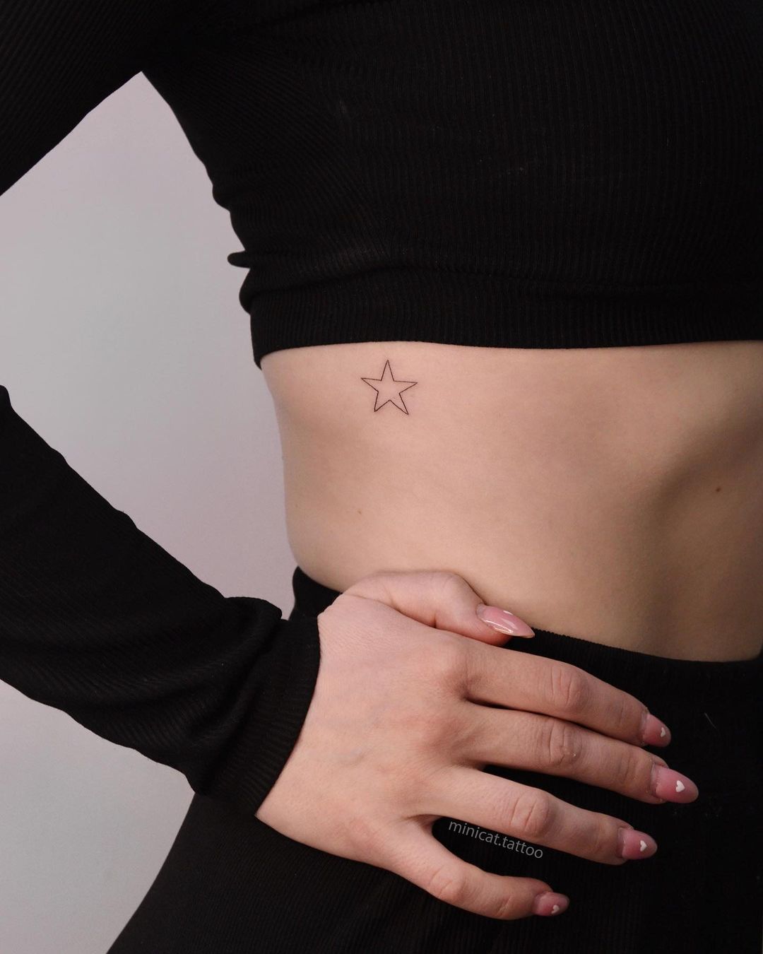 20 Side Boob Tattoo Ideas That Are Equal Parts Chic & Discreet