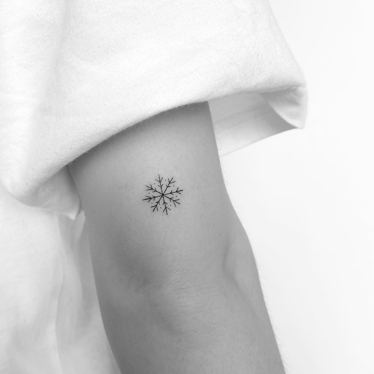 Snowflake tattoo by mrs.tattoo