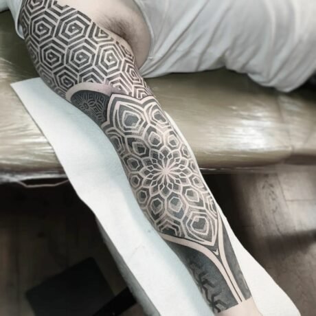 10 Beautiful Mandala Tattoo On The Arm