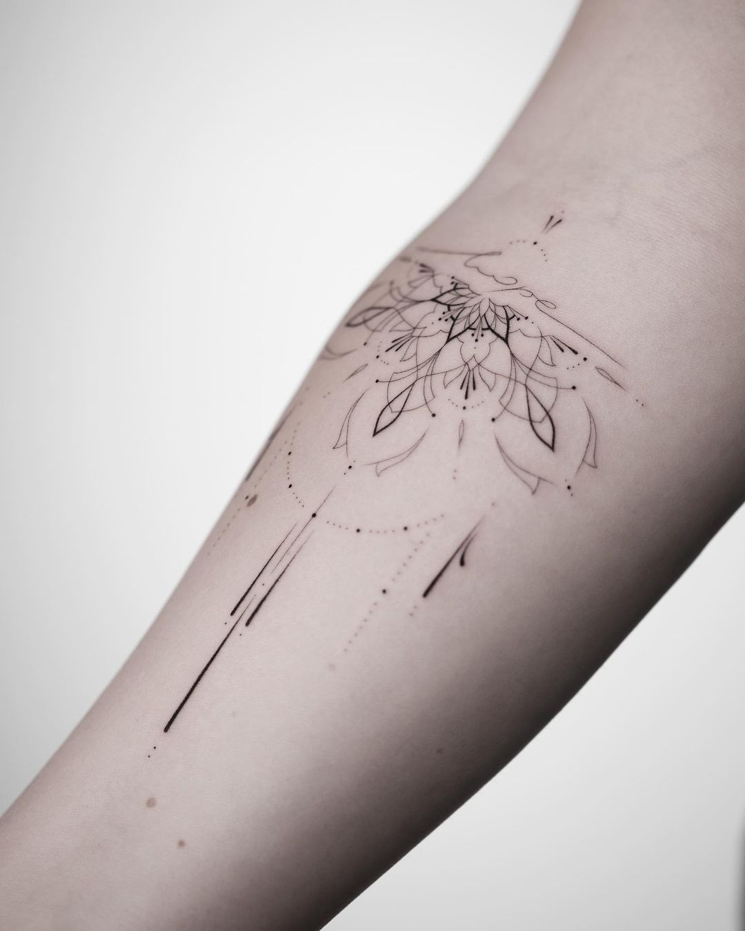 geometric tattoo design by ninapost.ink