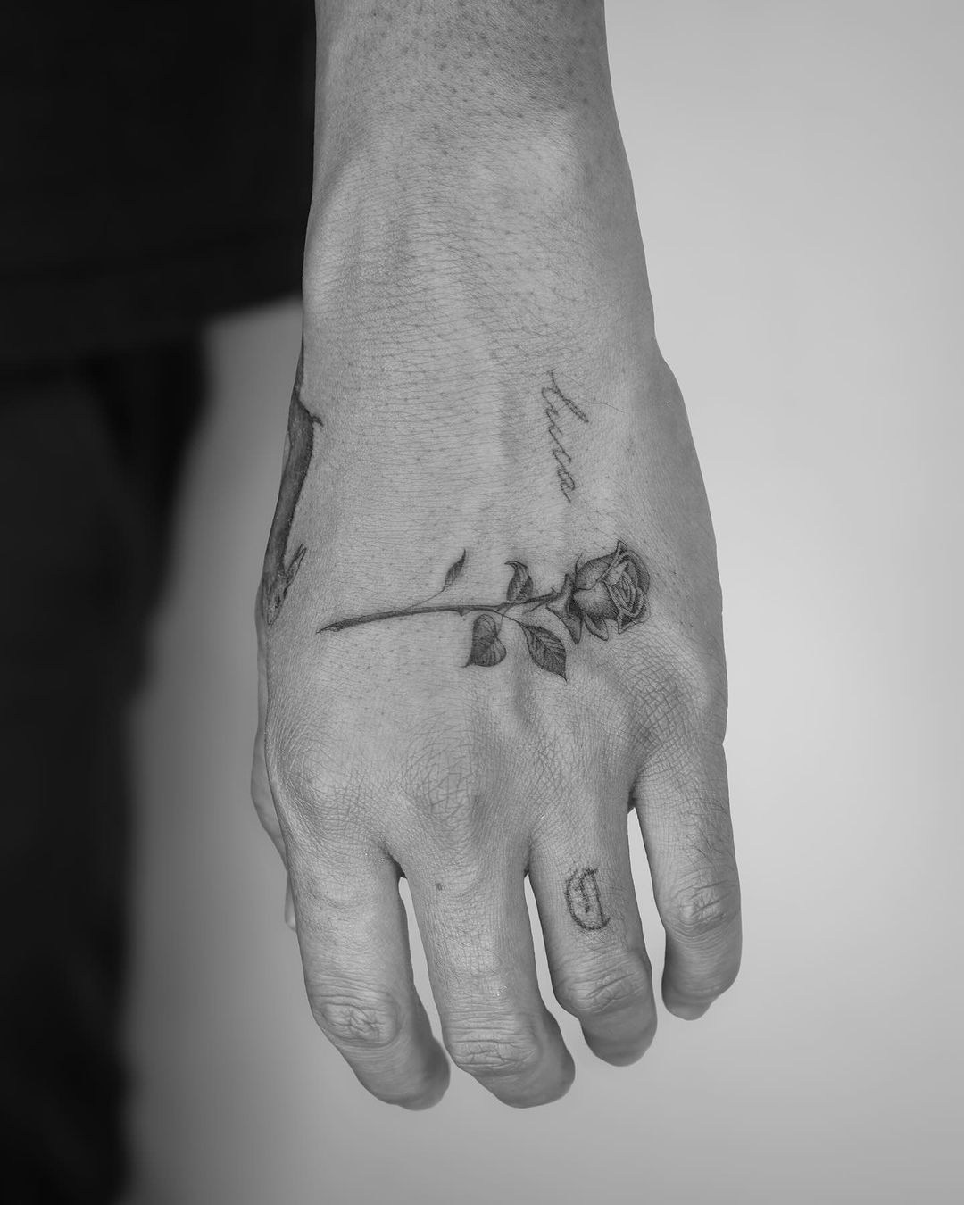 rose tattoo by kanenavasard