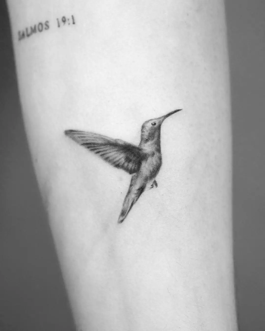 cute hummingbird tattoo by rosethetattooist