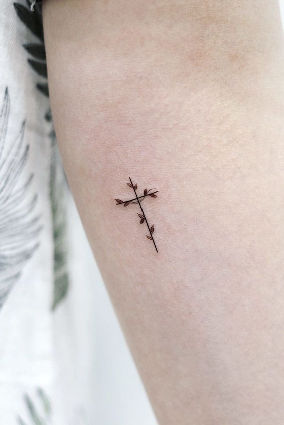 small cross tattoos