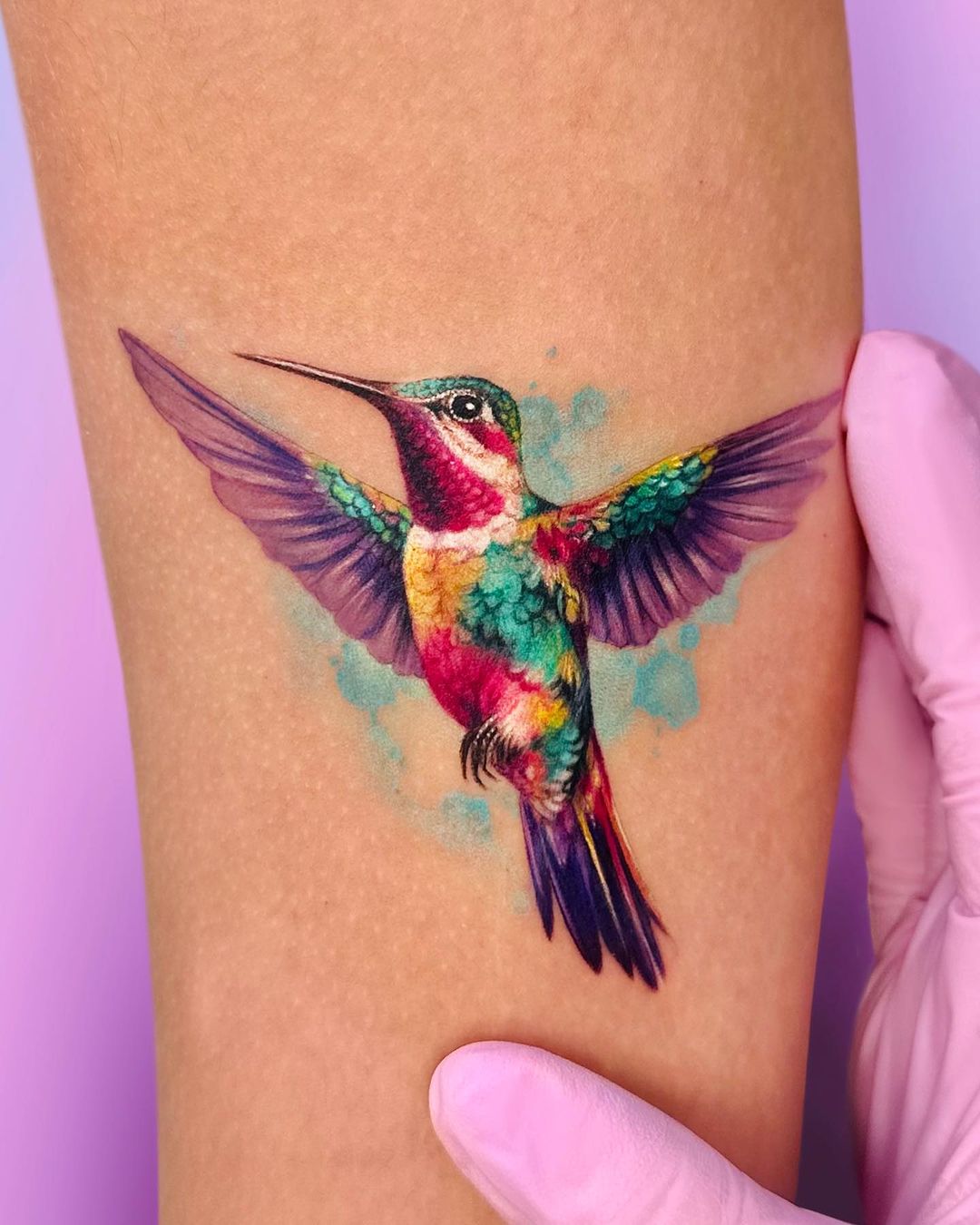 watercolor hummingbird tattoo by mar.tatuadora
