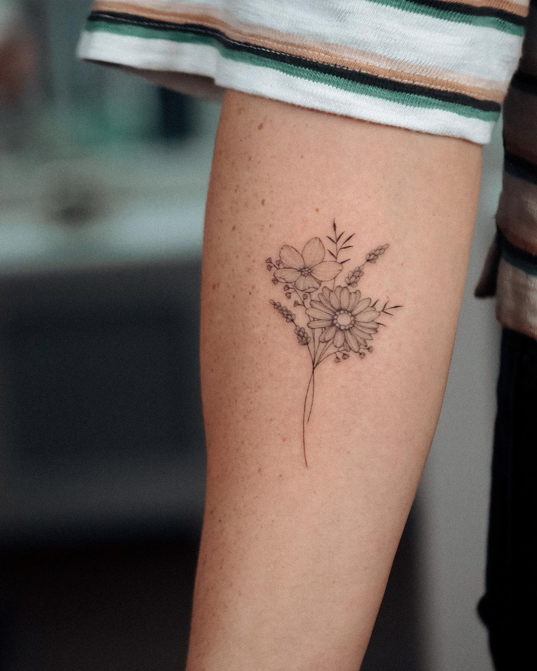 Cute lily tattoo by bunami.ink