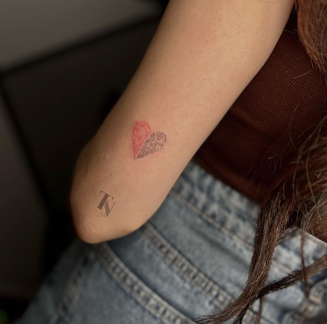 fingerprint heart tattoo ideas by nazanin.thtattoo