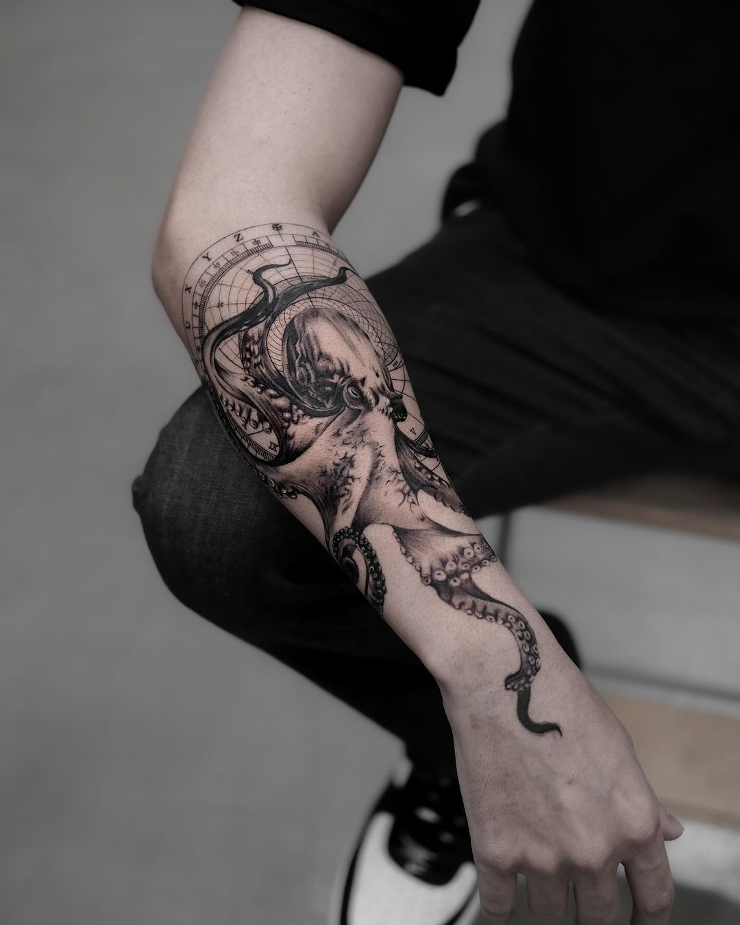 octopus tattoos for women by emrekaraali