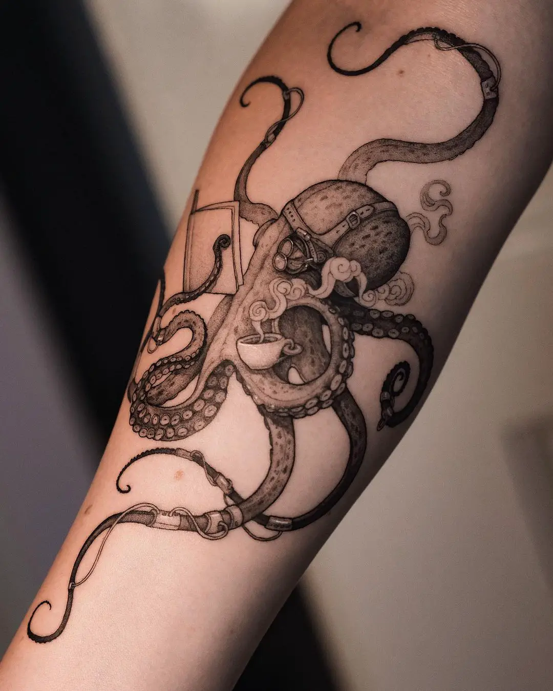 realistic octopus tattoo by lama del ray