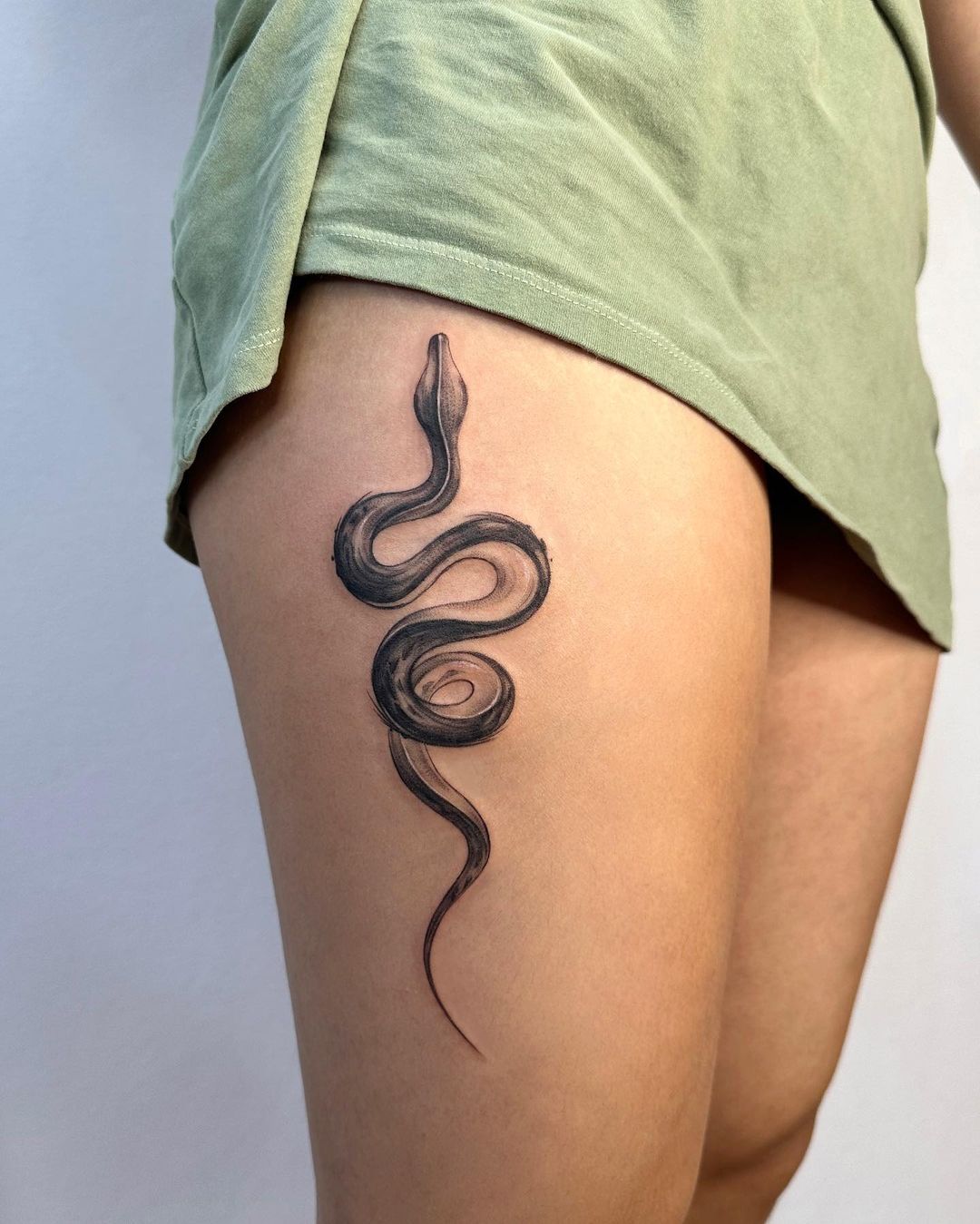 Black snake tattoo by ill0 tt