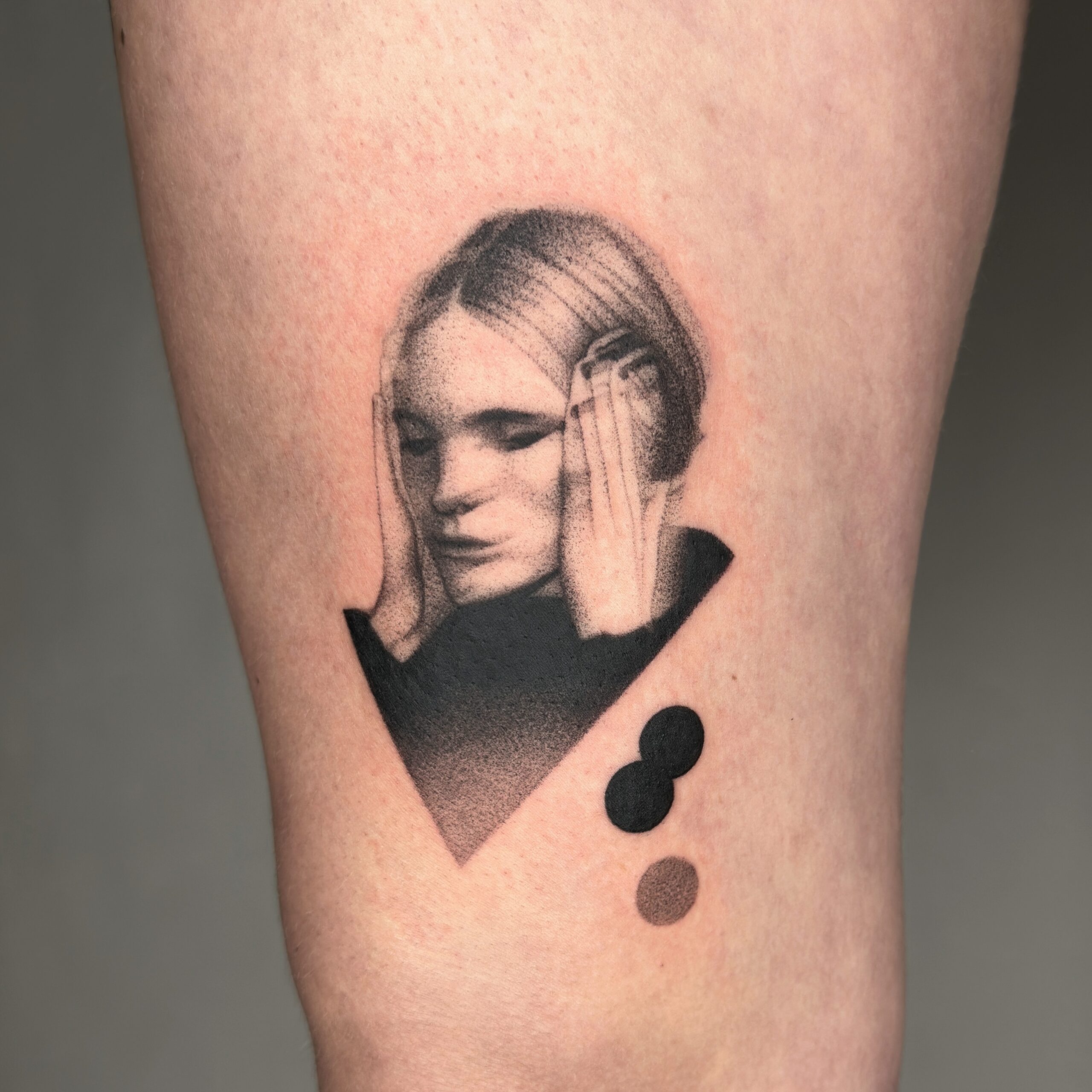 Realistic portrait tattoos by plantsnpokes scaled