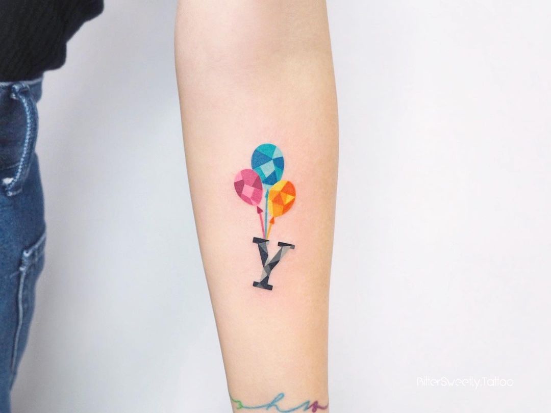 Small balloons tattoo by bittersweetly.tattoo
